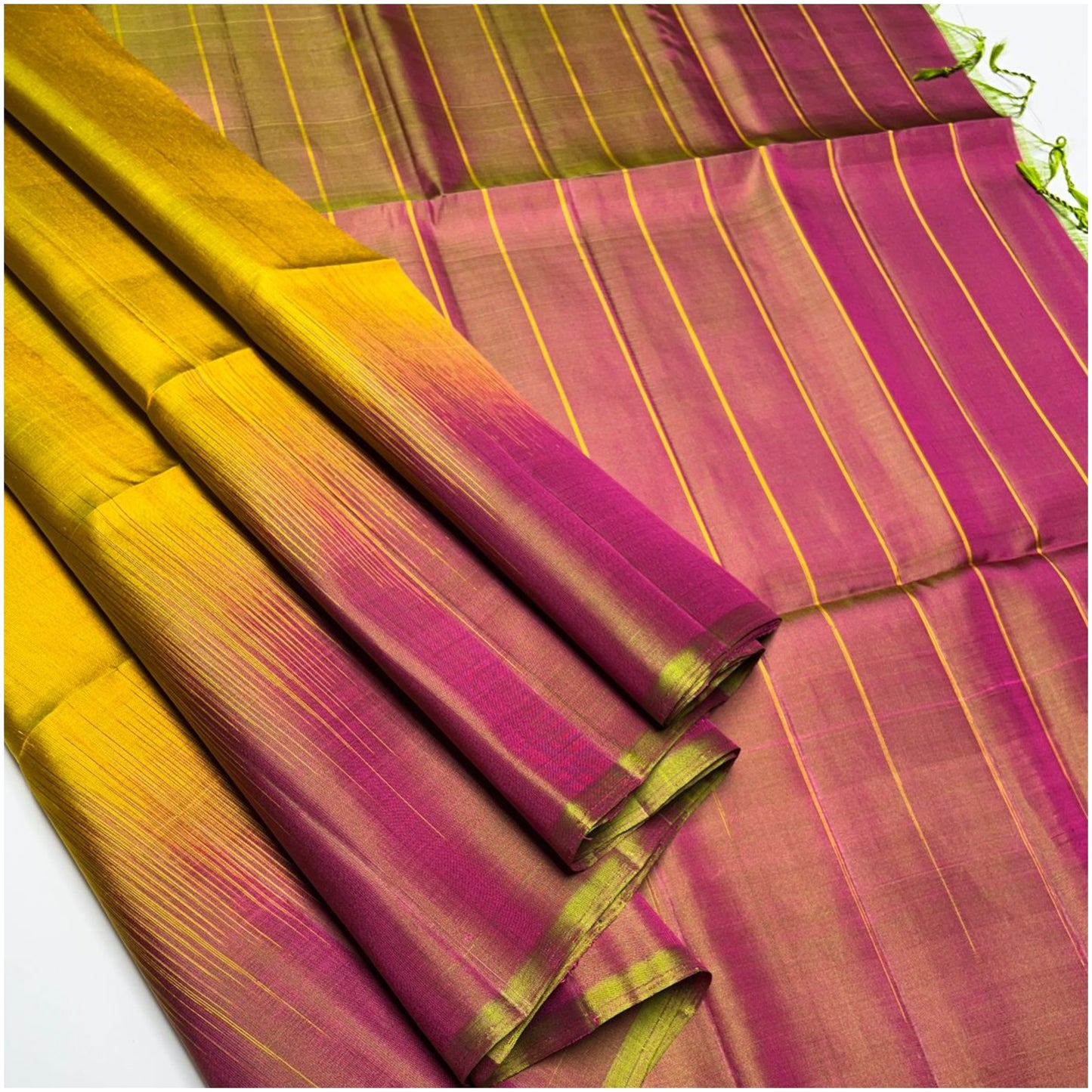 Yellow Pink Hues Pure Handloom Dye Contrast Soft Silk Saree (Copy)