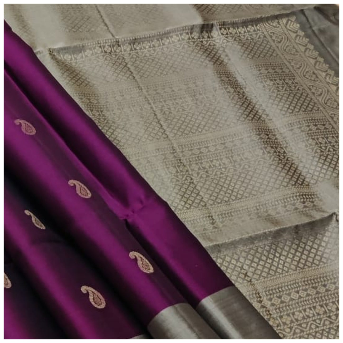 Violet Silver Handloom Double Warp Soft Silk Saree