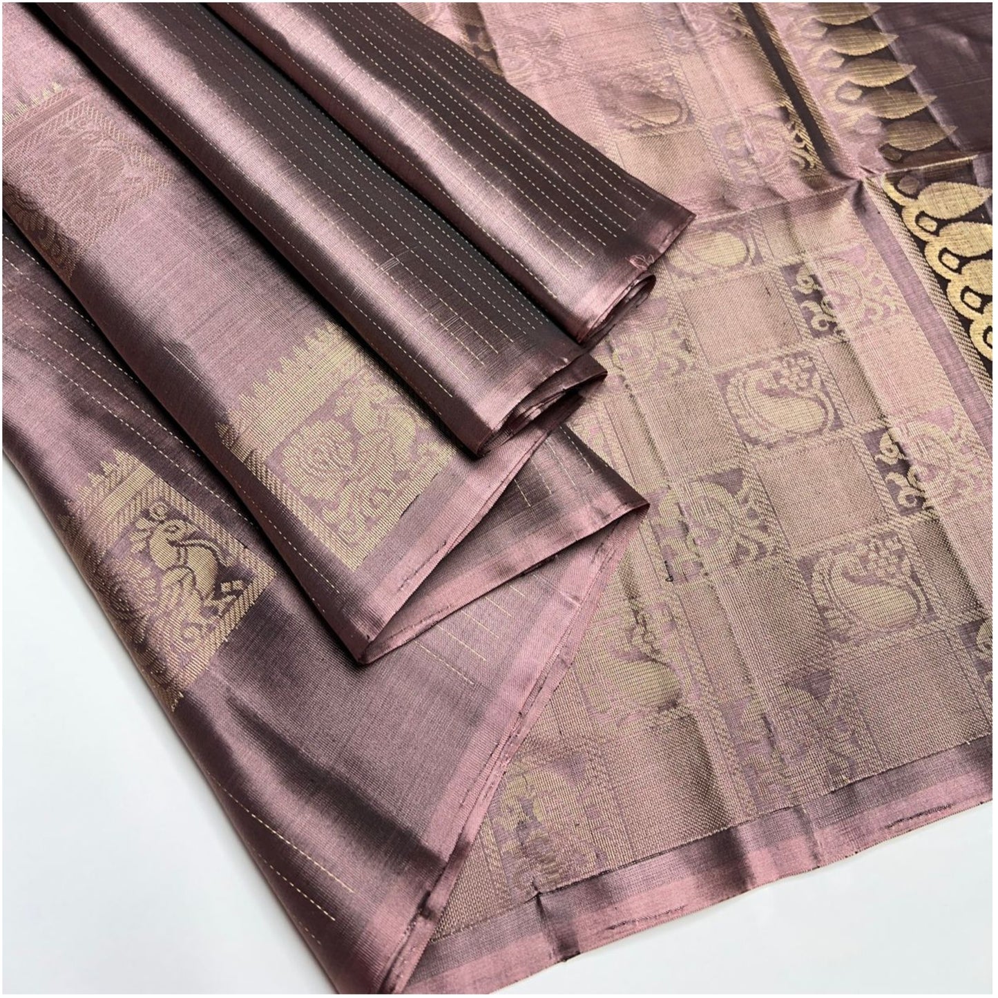 Muted Metallic Pink Pure Handloom Soft Silk Saree