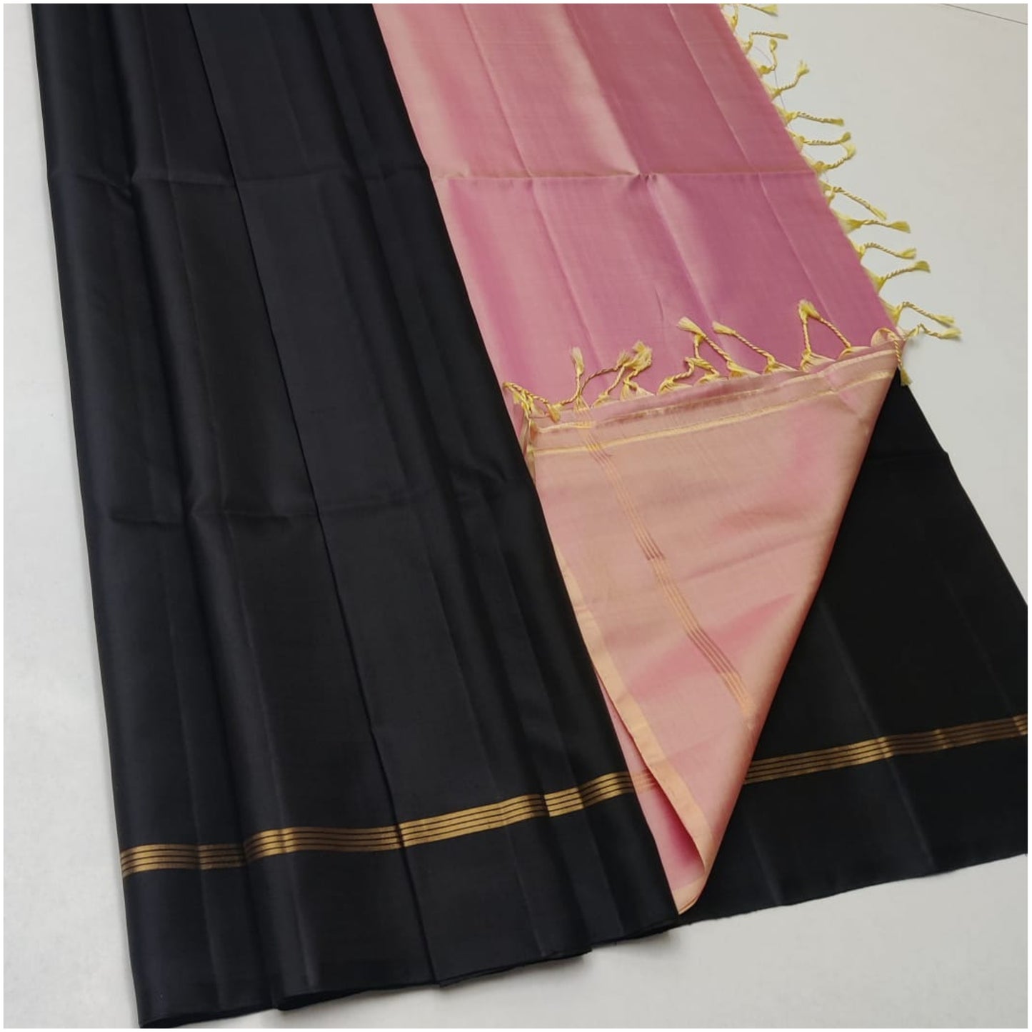 Black Blush Pink Pure Handloom Soft Silk Saree