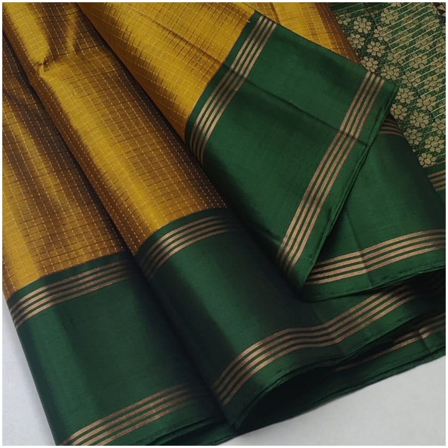 Sonali Mustard Green Pure Handloom Double Warp Soft Silk Saree