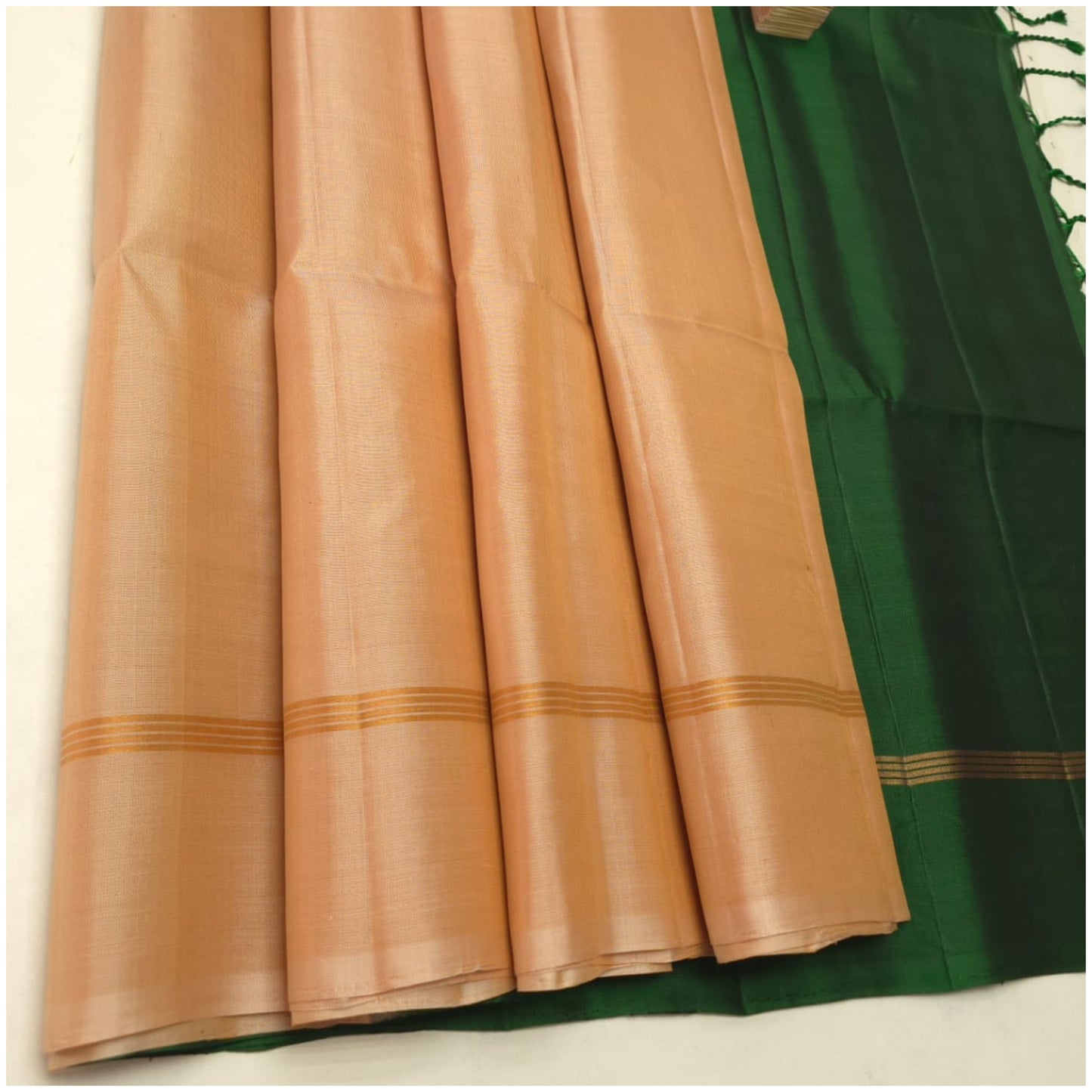 Saanjh Beige Green Pure Handloom Double Warp Soft Silk Saree