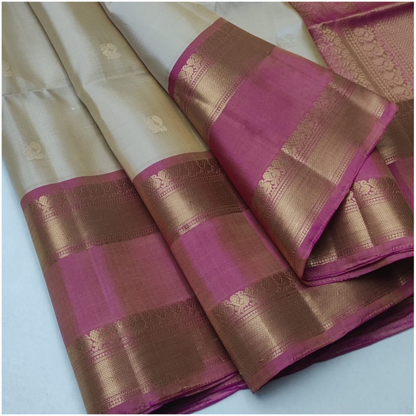 Avantika Cream Muted Pink Pure Handloom Double Warp Soft Silk Saree