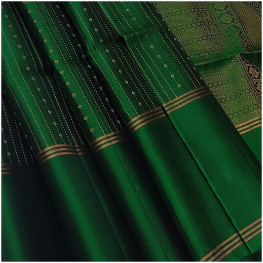 Parbati Emerald Green Pure Handloom Double Warp Soft Silk Saree