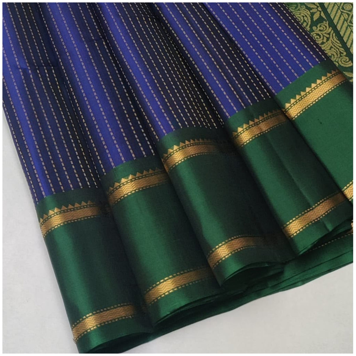 Dai Night Blue Emerald Green Pure Handloom Soft Silk Saree
