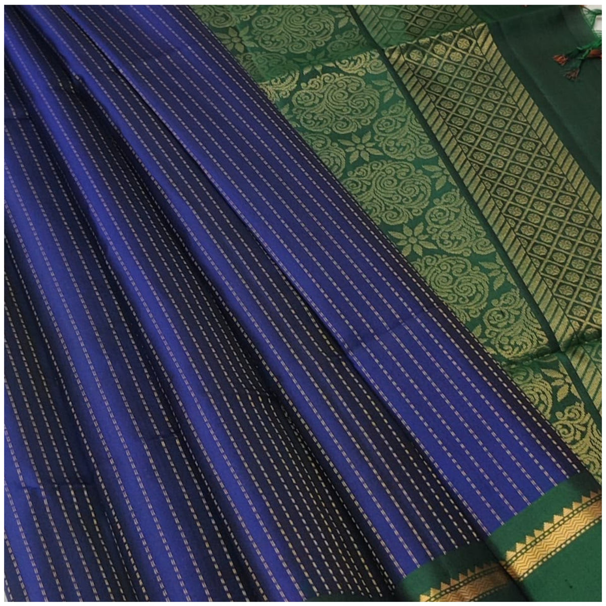Dai Night Blue Emerald Green Pure Handloom Soft Silk Saree