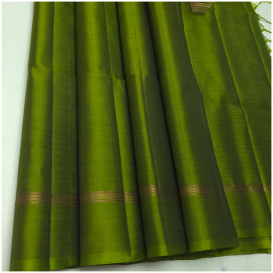Hemavathi Moss Greeen Pure Handloom Soft Silk Saree