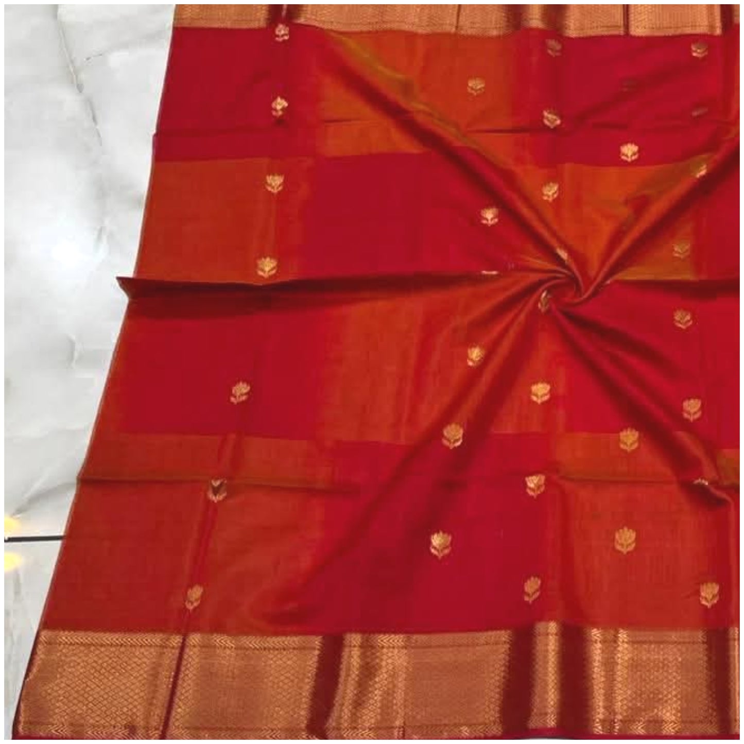 Rohni Vermillion Red Pure Handloom Maheshwari Silk
