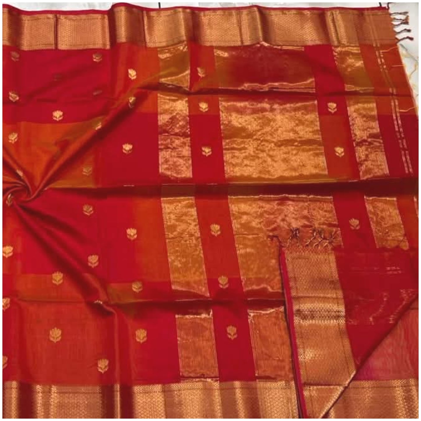 Rohni Vermillion Red Pure Handloom Maheshwari Silk
