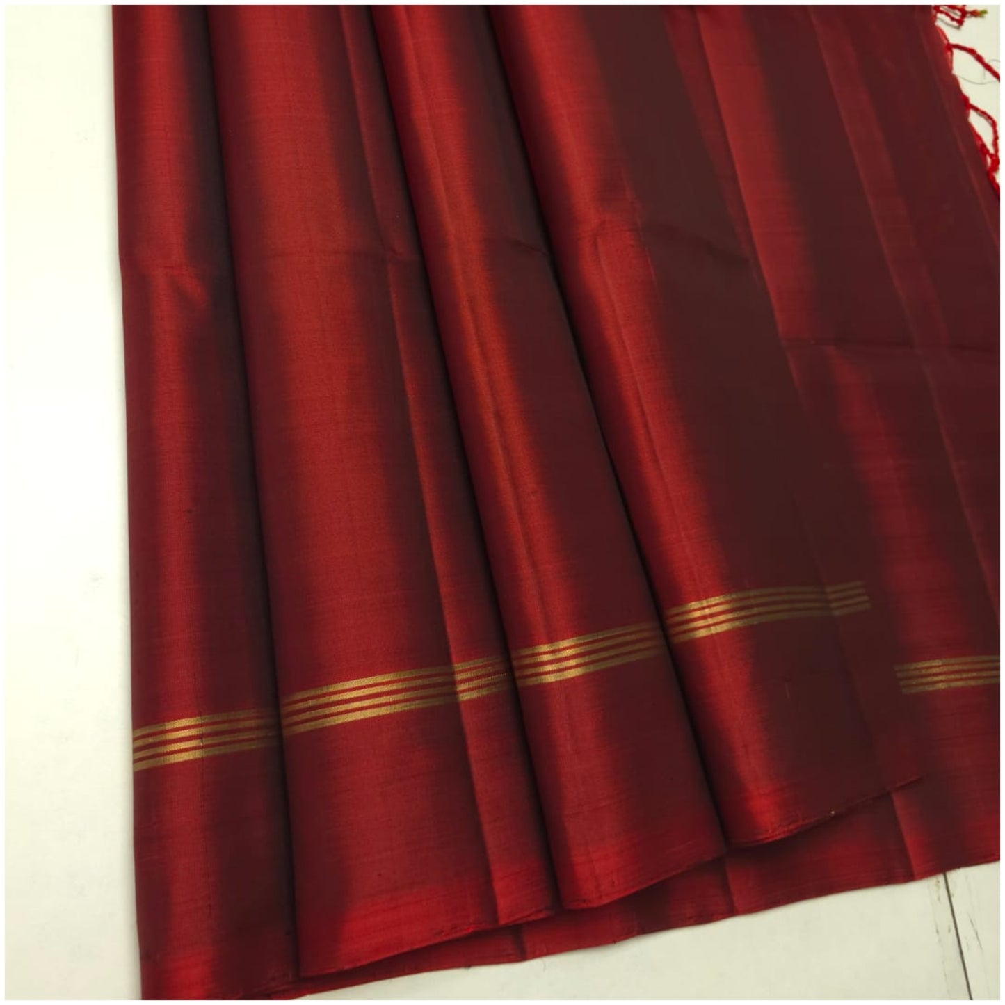 Sharda Deep Red Pure Handloom Soft Silk Saree