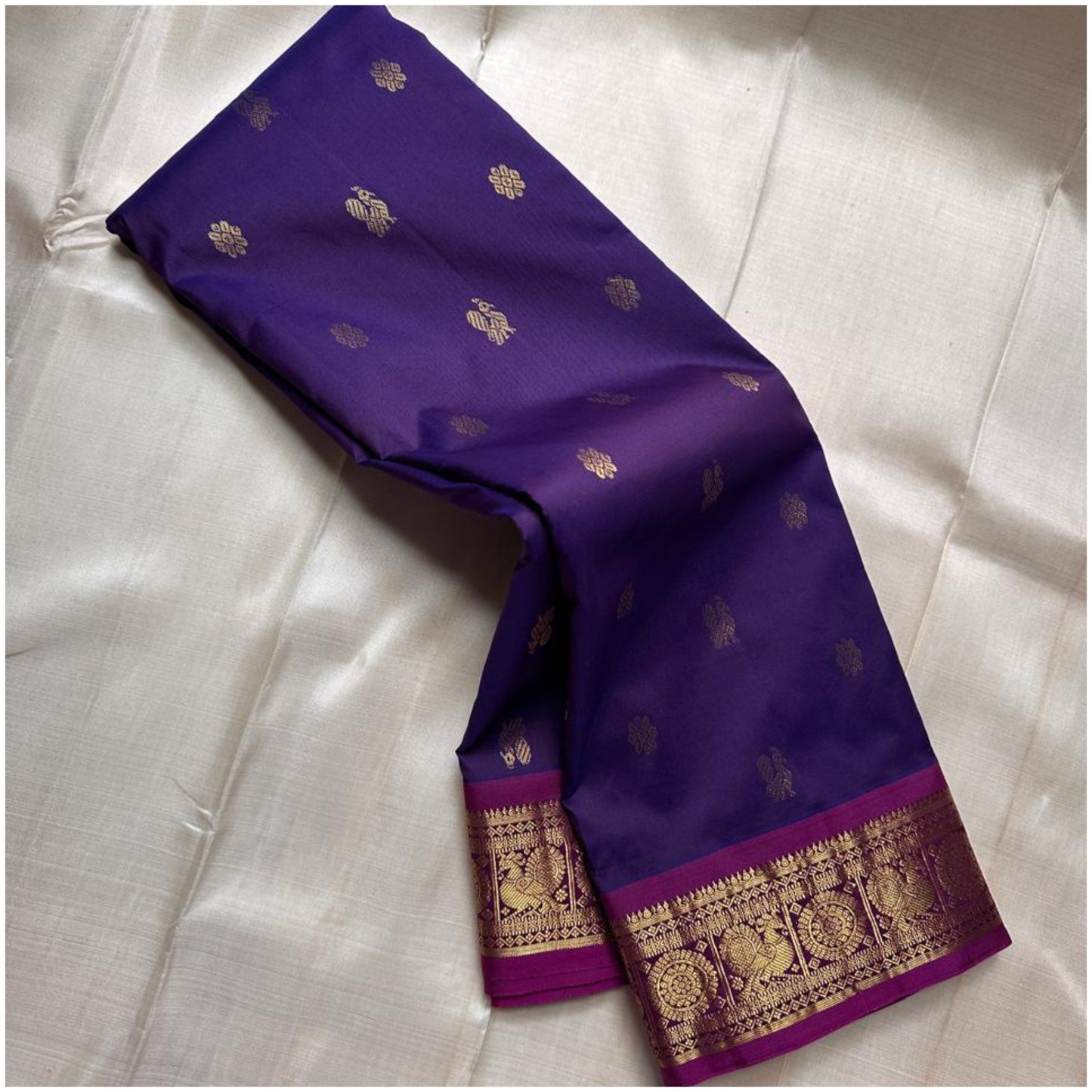 Ambika Violet Magenta Pure Handloom Soft Silk Saree
