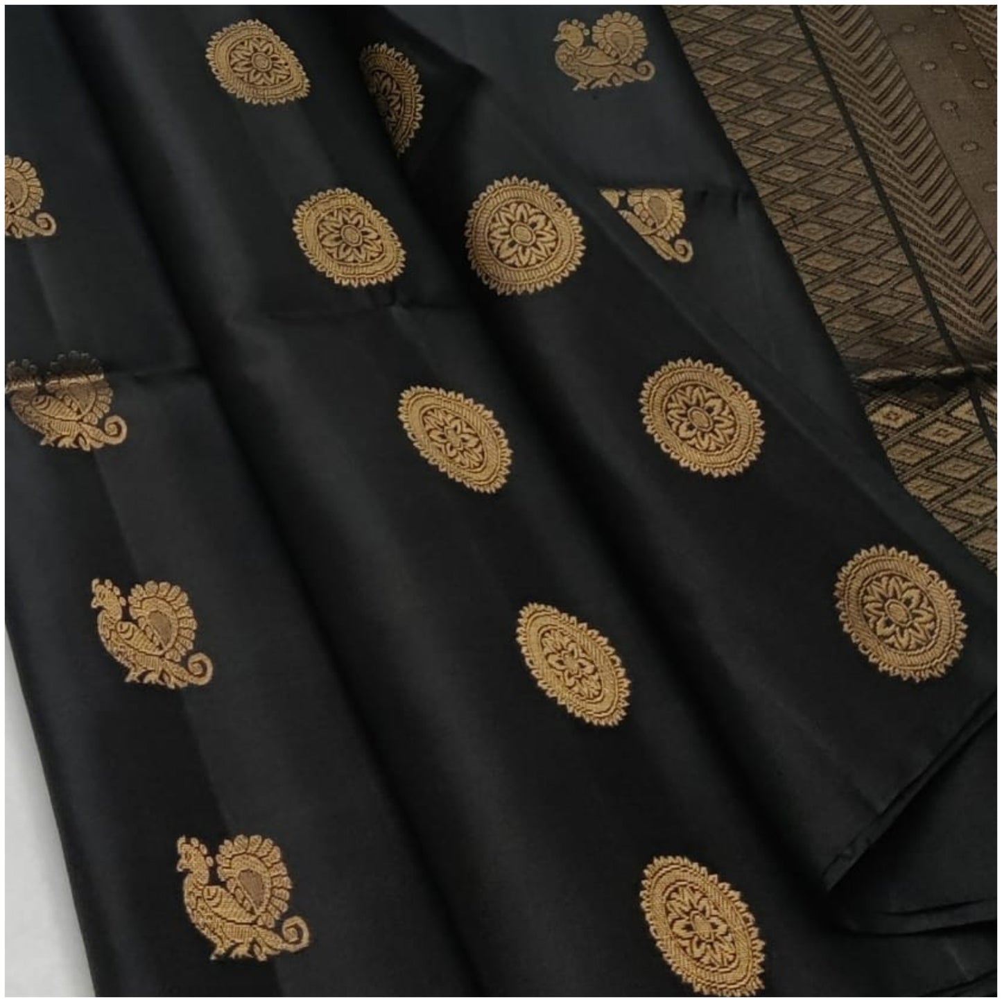 Pioli Black Pure Handloom Soft Silk Saree