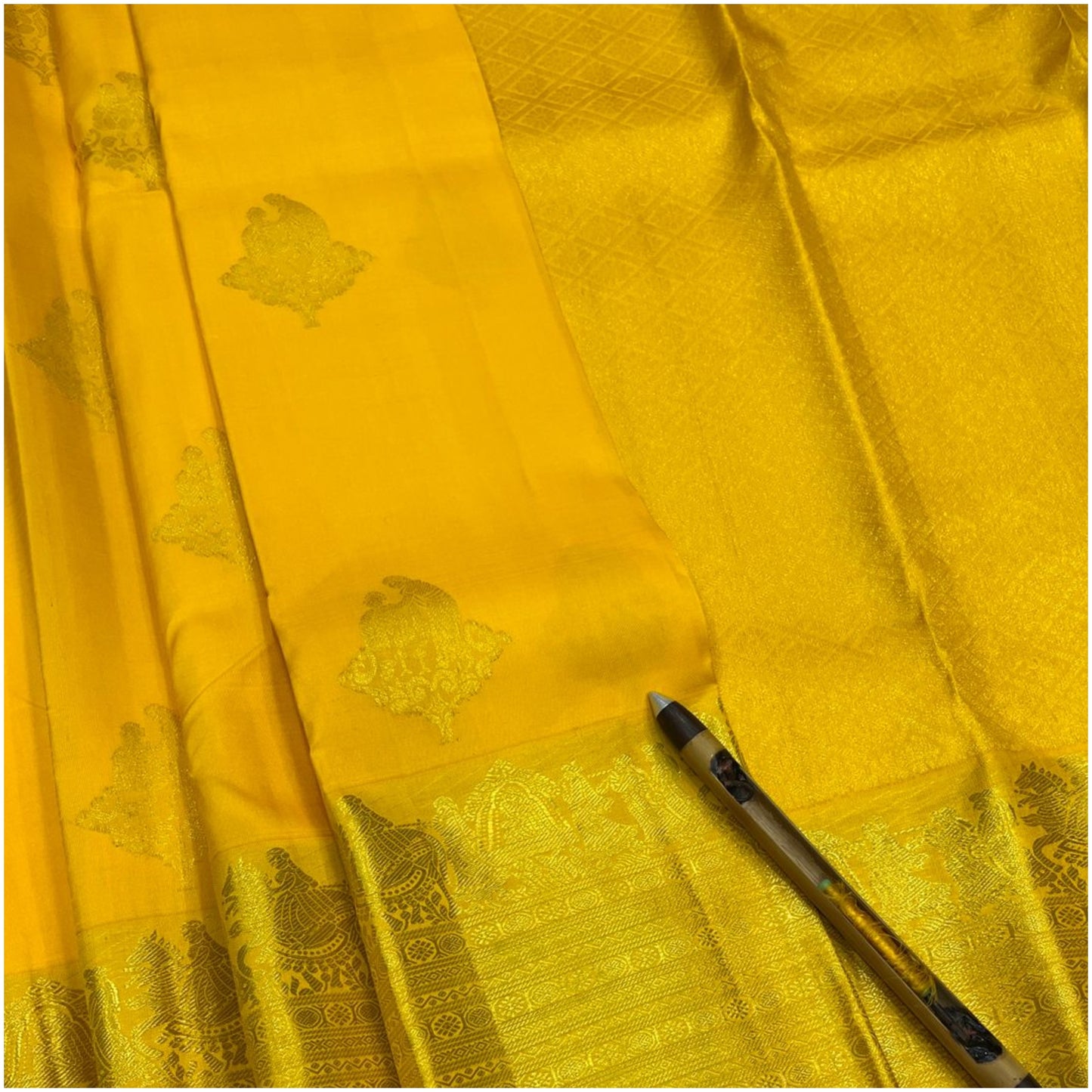Mundeshwari Yellow Kanjivaram Pure Handloom Silk Saree | Gold Zari | ANITYA Vadhu