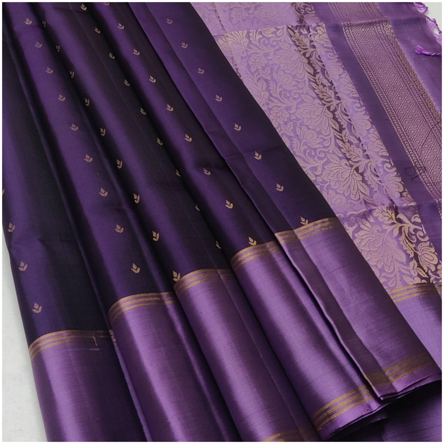 Meghna Purple Pure Handloom Double Warp Soft Silk Saree