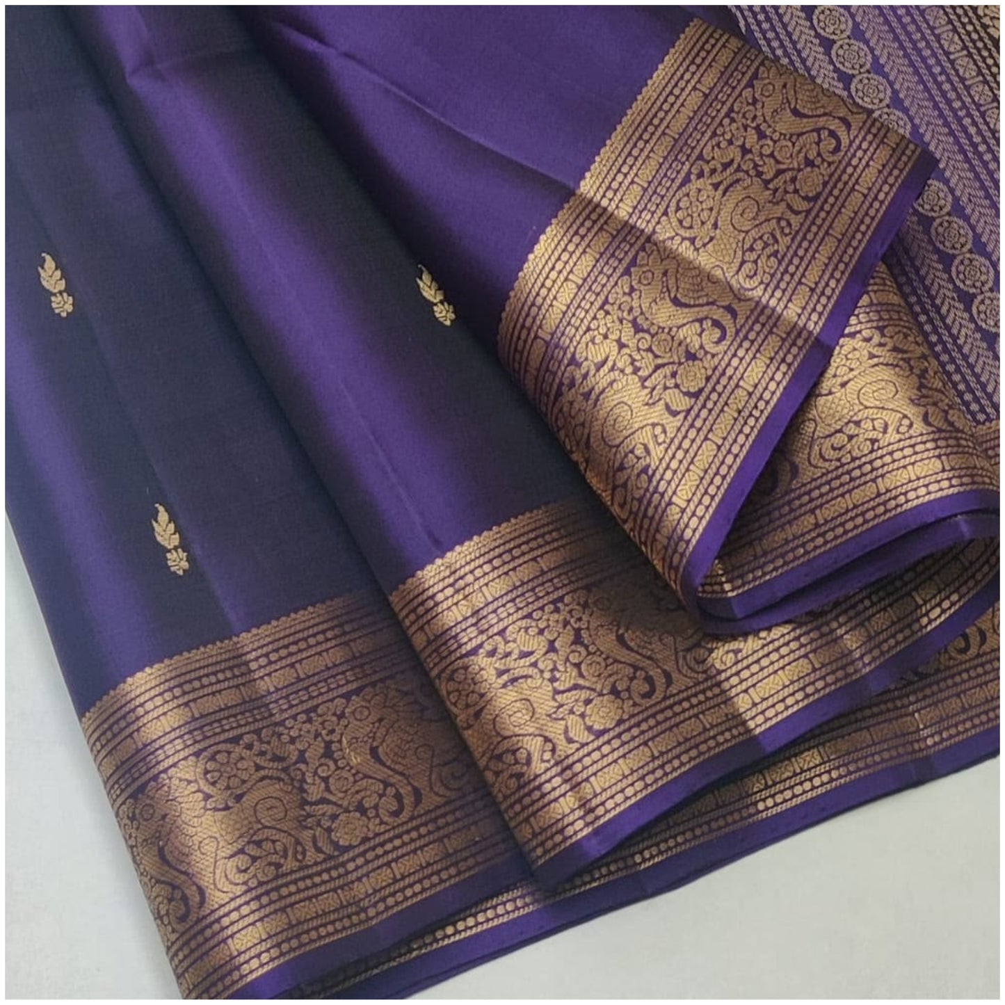 Saira Violet Pure Handloom Double Warp Soft Silk Saree