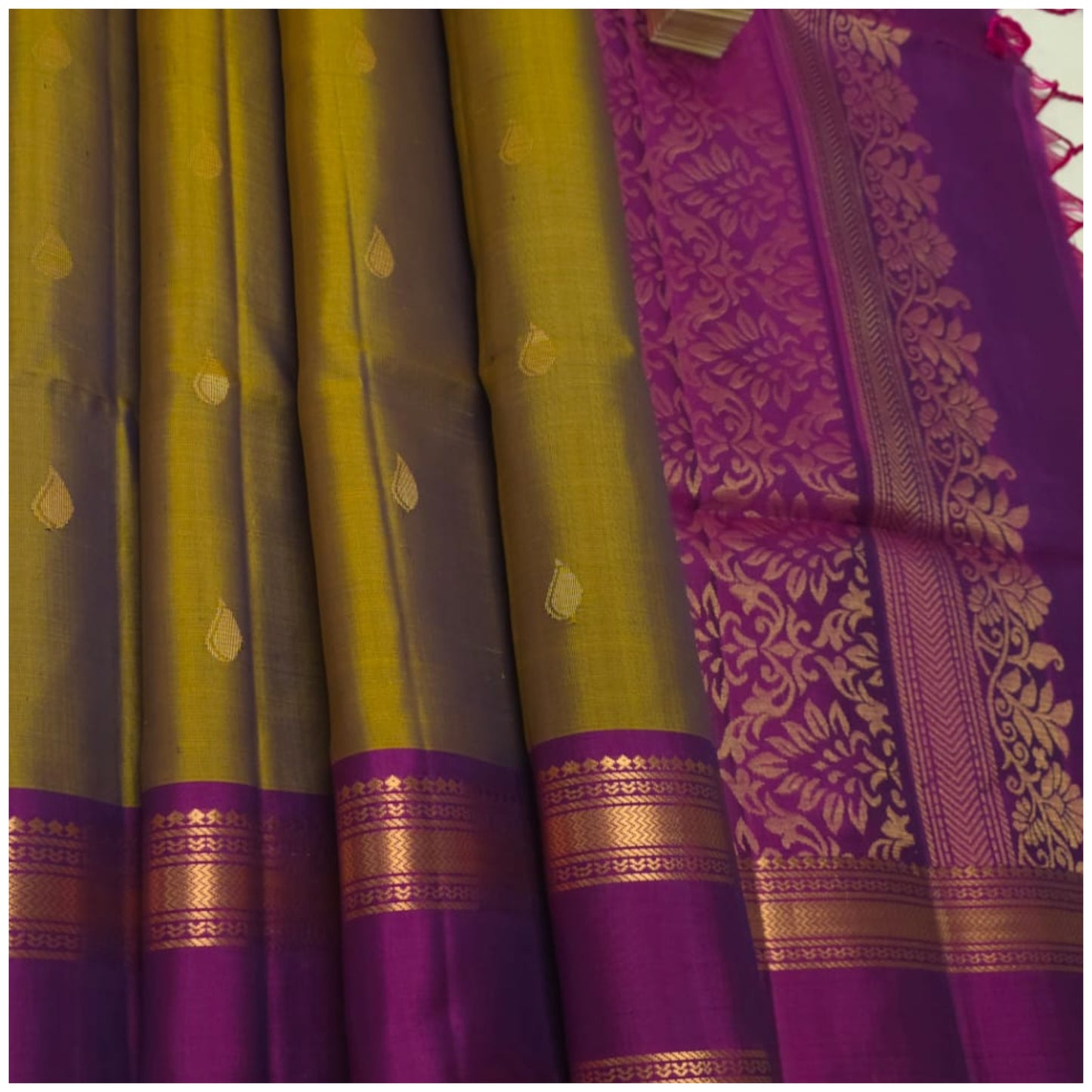 Tanvi Olive Magenta Pure Handloom Double Warp Soft Silk Saree