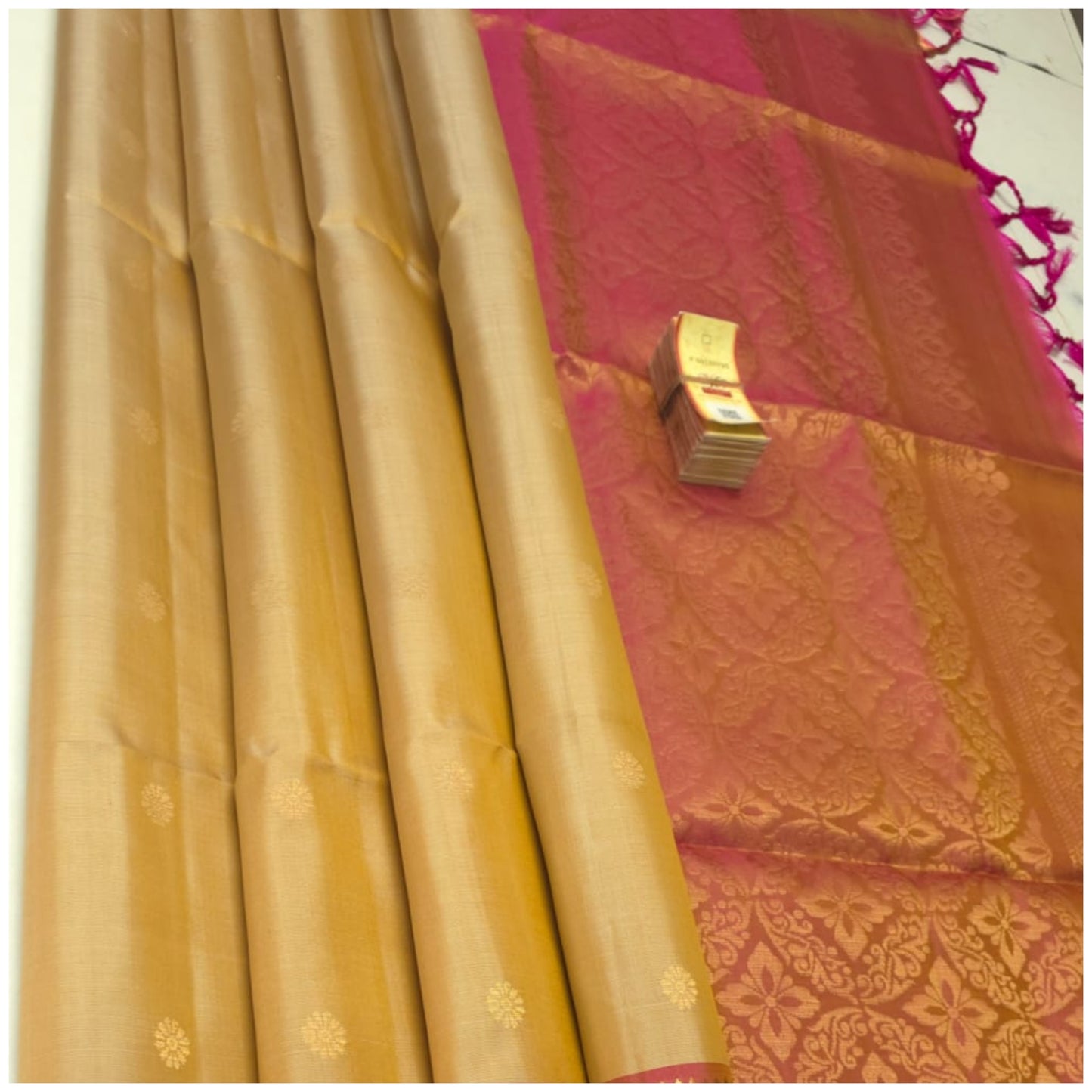 Riveka Cream Pink Pure Handloom Double Warp Soft Silk Saree