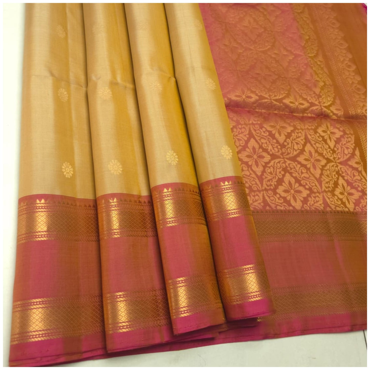 Riveka Cream Pink Pure Handloom Double Warp Soft Silk Saree