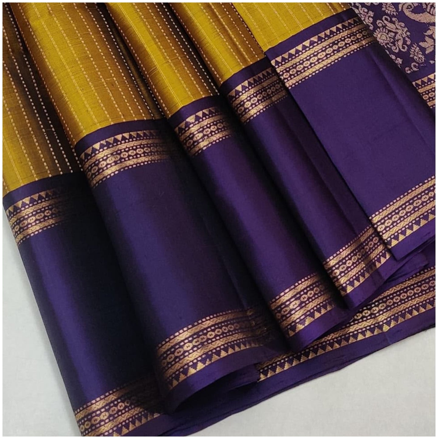 Tisha Mustard Violet Pure Handloom Double Warp Soft Silk Saree