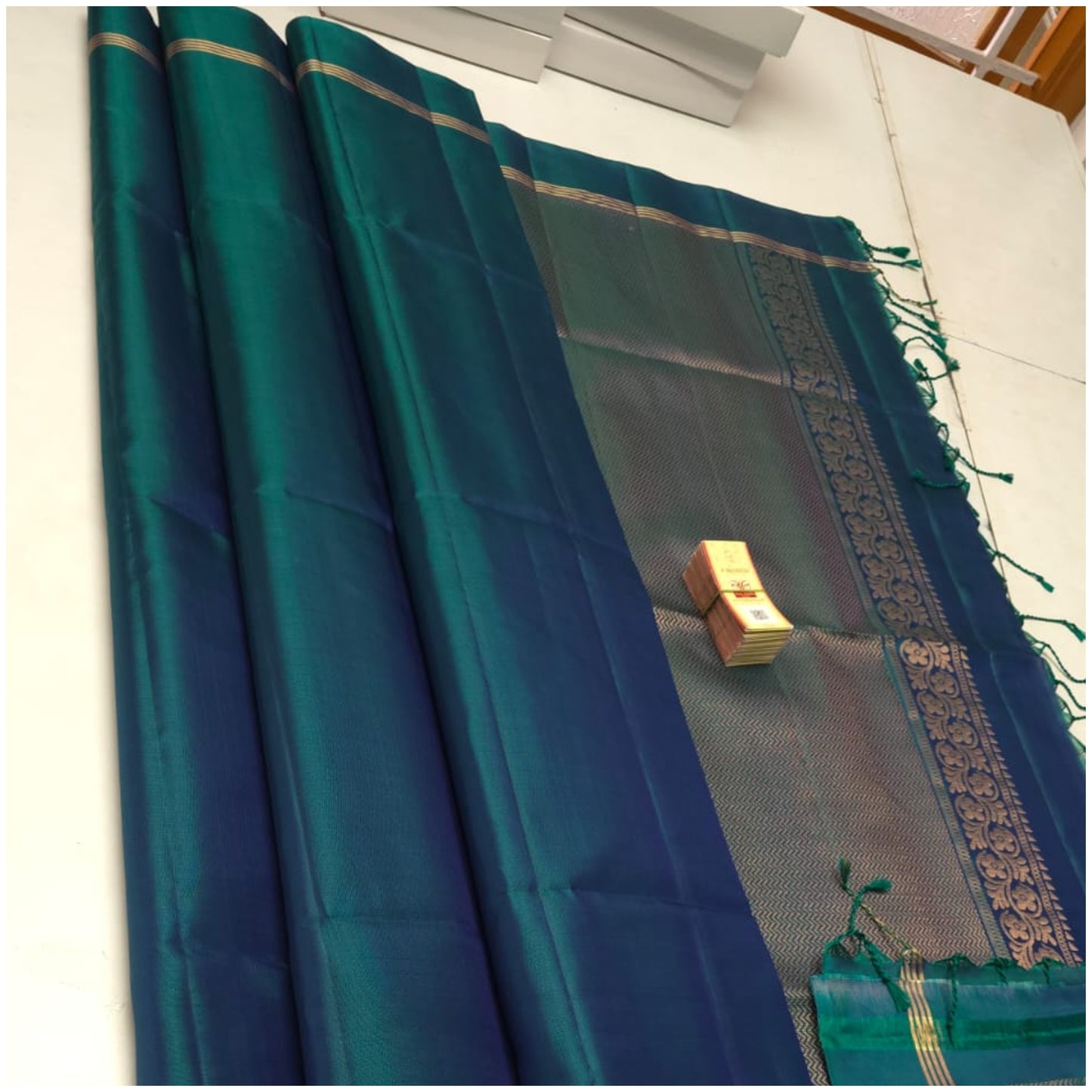 Reyna Teal Blue Pure Handloom Double Warp Soft Silk Saree