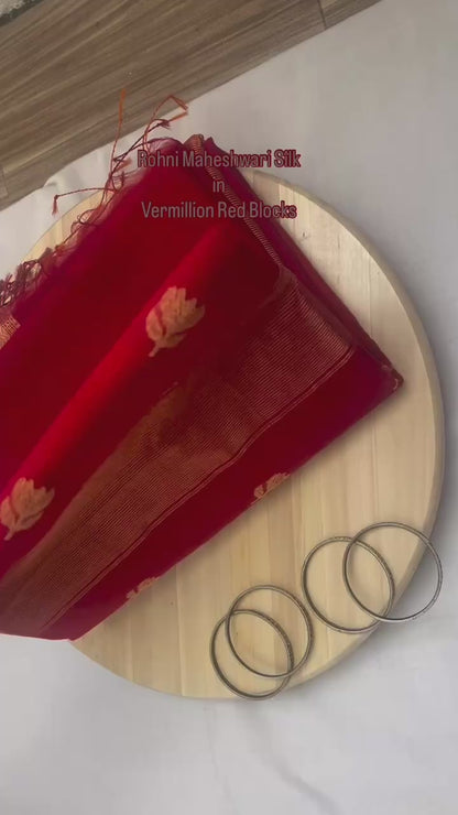 Rohni Vermillion Red Pure Handloom Maheshwari Silk
